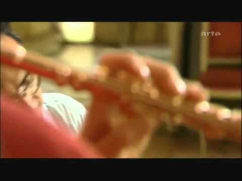 Emannuel Pahud with his flute, playing Cleveland Chamber Music Society